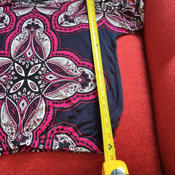 NWOT Inc International Concepts blouse xs paisley blue white pink magenta - Picture 10 of 10